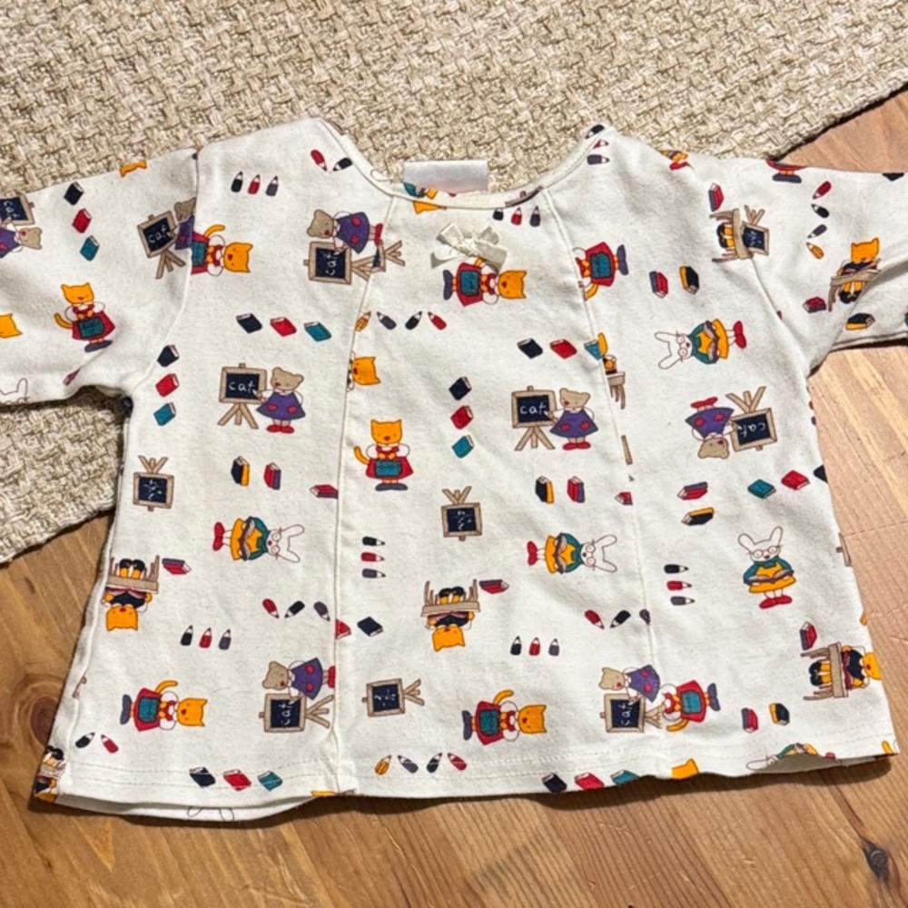Vintage Carters Charming Kids' Shirt with Cat at School Print